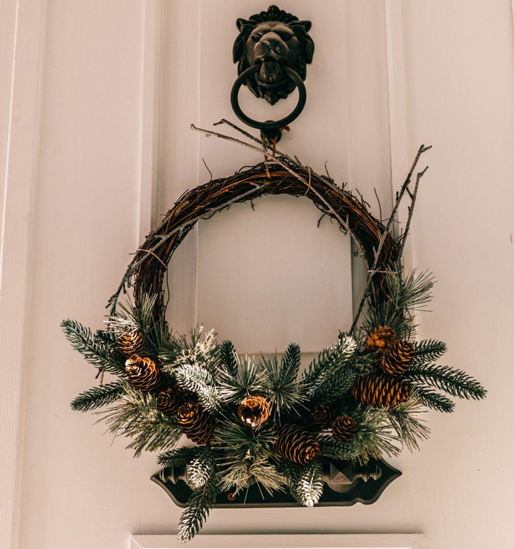 The Art of Decorating with Ribbons and Ornaments: Tips for Hanging the Perfect Wreath